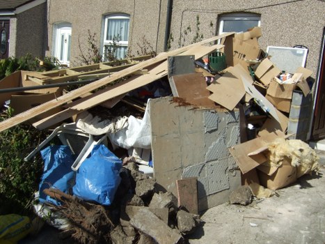 Customer service for rubbish removal